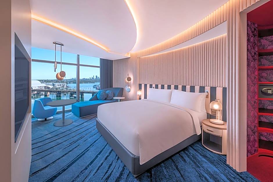 Photo 1 of 7 of Deluxe 1 King Bed Guestroom, Darling Harbor View