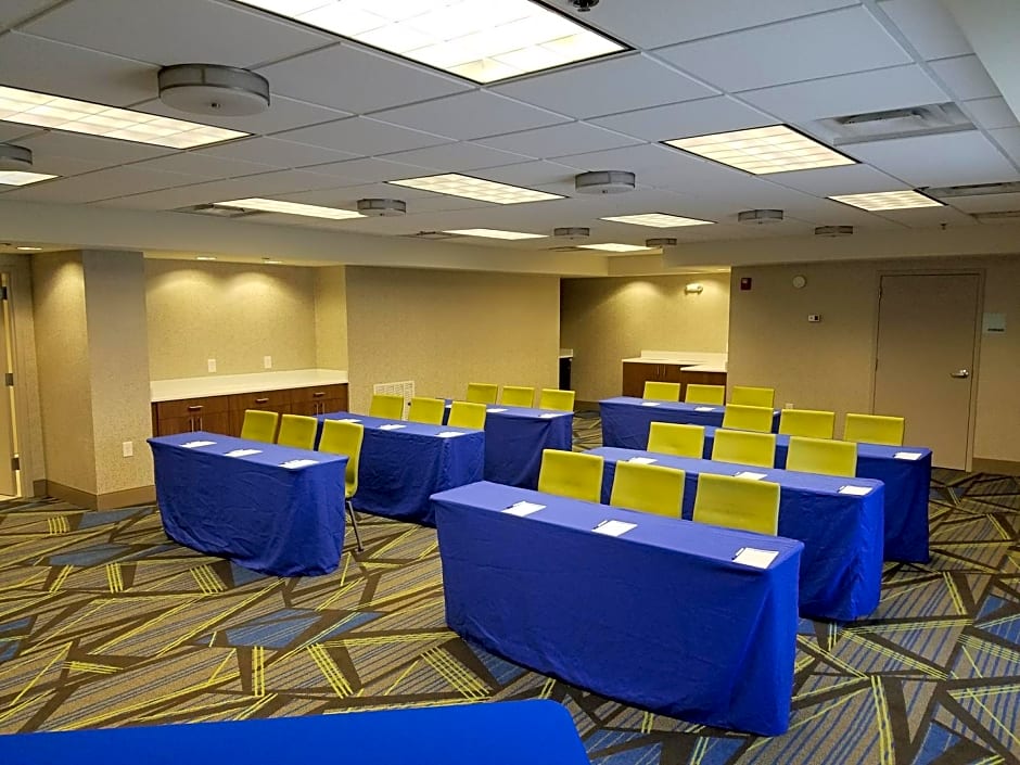 Holiday Inn Express Hotel & Suites Jacksonville-South By IHG