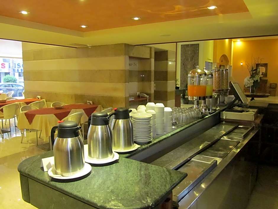 Madisson Hotel