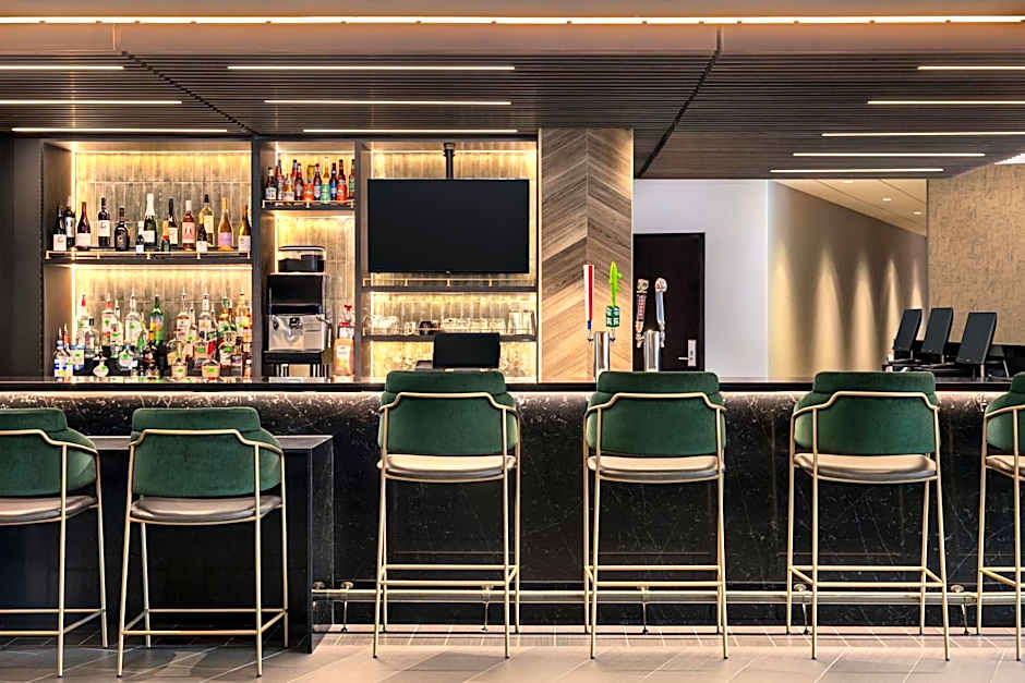 Hyatt Place Charlotte Downtown