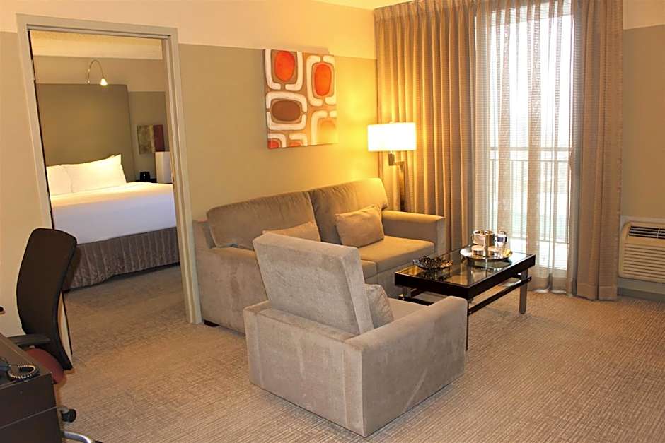 Crowne Plaza - Chicago West Loop By IHG
