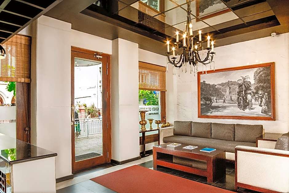 Kandy City Hotel by Earl's