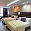 Howard Johnson Plaza by Wyndham Buenos Aires Florida Street