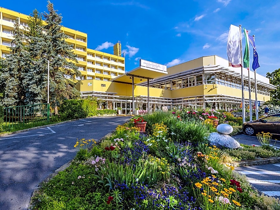 Hunguest Hotel Helios