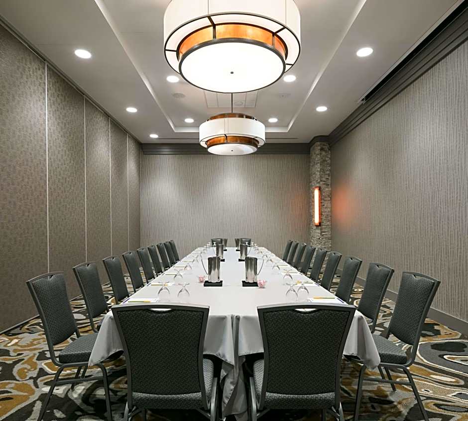 Hilton Garden Inn Iowa City Downtown University