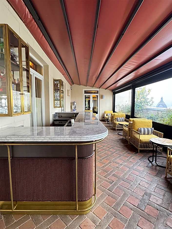 Hotel Montera Madrid, Curio Collection by Hilton