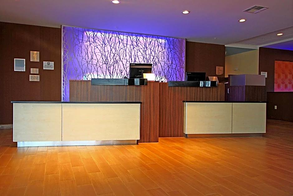 Fairfield Inn & Suites by Marriott London