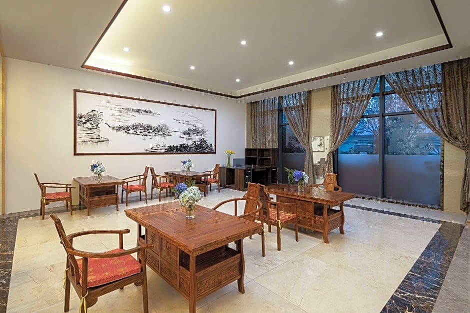 Ramada Plaza by Wyndham Yangzhou Downtown