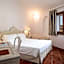 Hotel Monti Di Mola