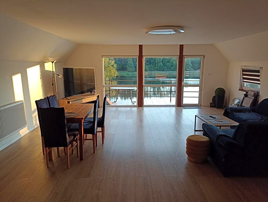 Nadbrzegiem Szczycionek - Domy całoroczne nad jeziorem