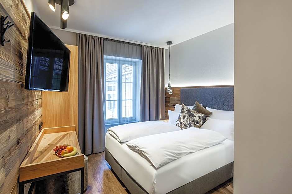 Hotel Zum Stemplinger Hansl
