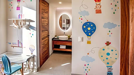 Family Master Suite