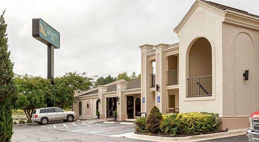 Quality Inn South Hill I-85