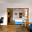 Days Inn by Wyndham Kill Devil Hills Oceanfront - Wilbur