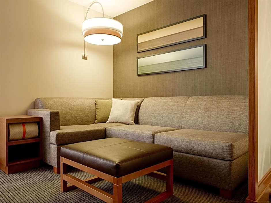 Hyatt Place Arlington Courthouse Plaza
