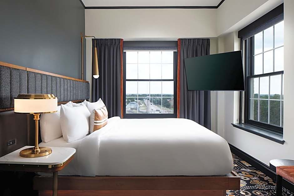 The LaSalle Hotel, Bryan College Station, a Tribute Portfolio Hotel