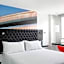 Hotel 104 Art Suites