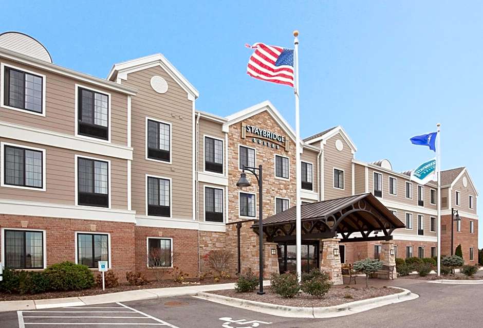Staybridge Suites Milwaukee West-Oconomowoc By IHG