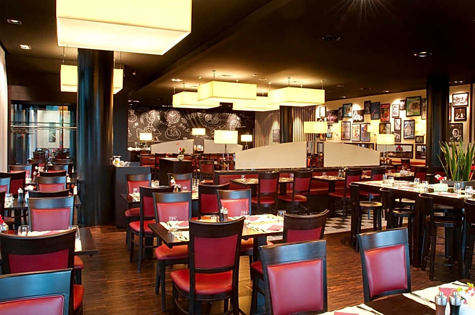 Holiday Inn Zurich Messe By IHG