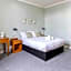 The Windmill Hotel - Alford