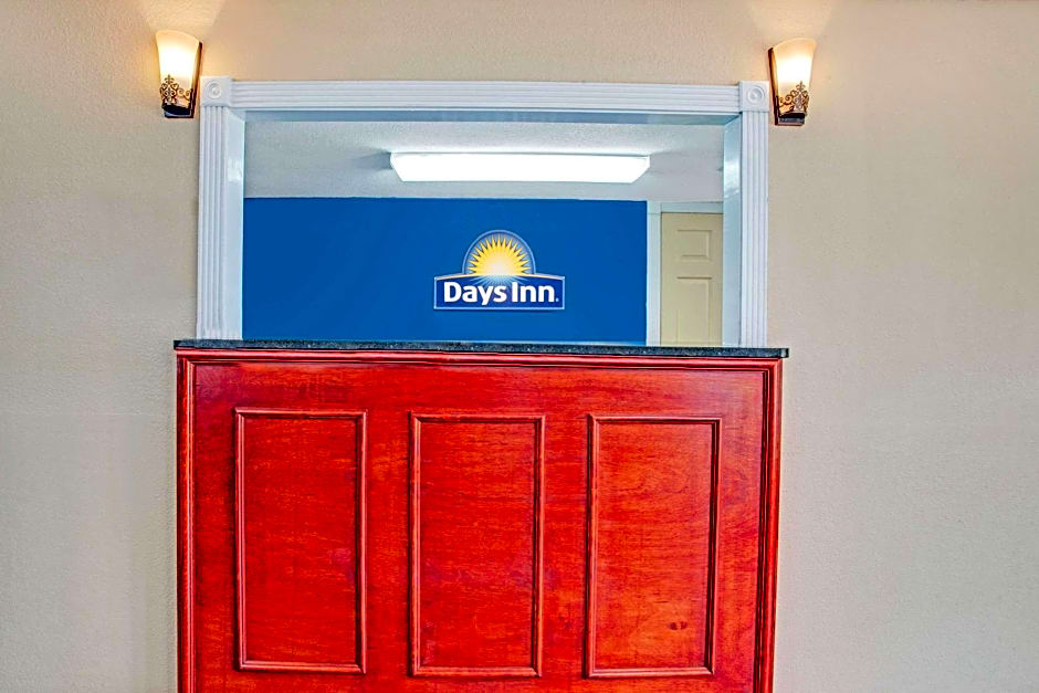 Days Inn by Wyndham Canton