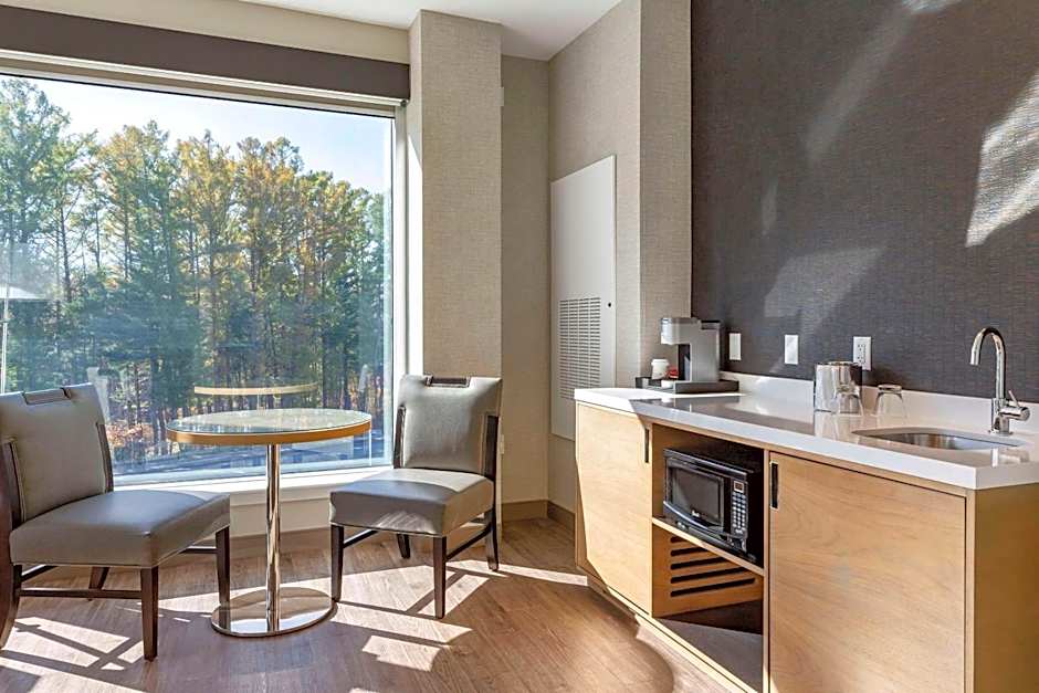 Cambria Hotel Manchester South Windsor