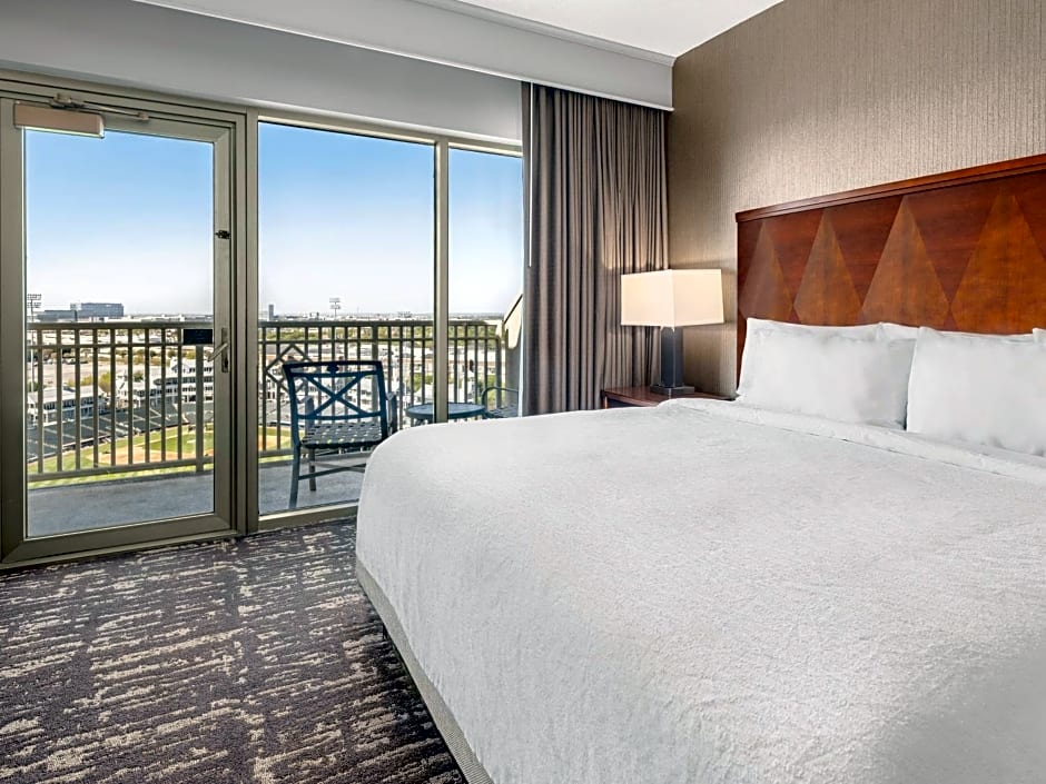 Embassy Suites By Hilton Dallas -Frisco/Hotel, Convention Center & Spa