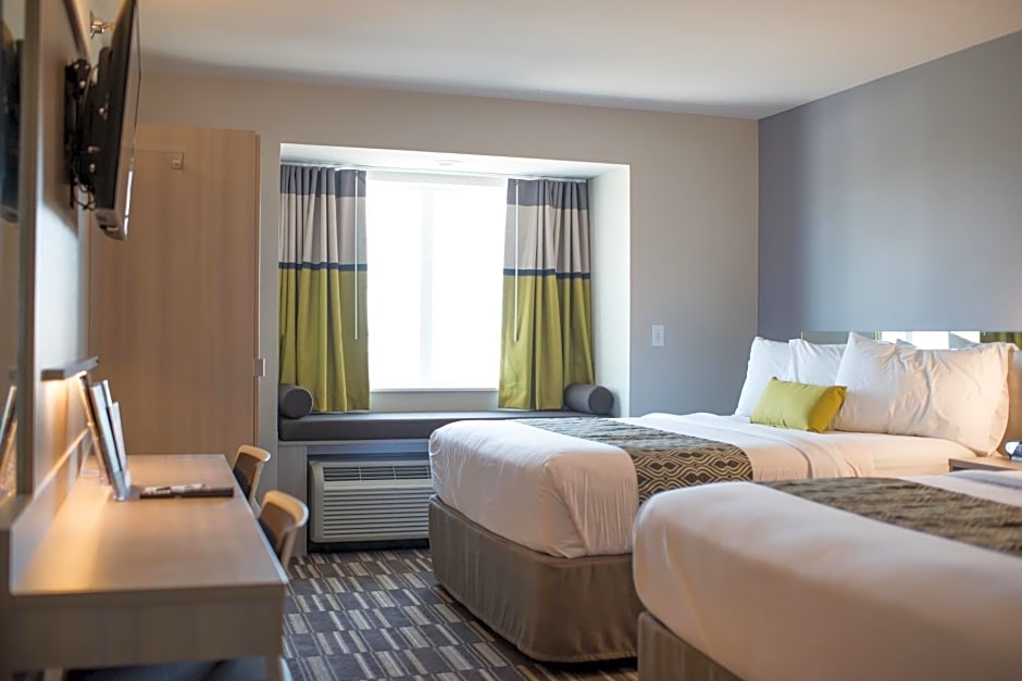 Microtel Inn & Suites by Wyndham West Fargo Near Medical Center