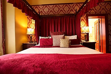 King Suite with Ocean View