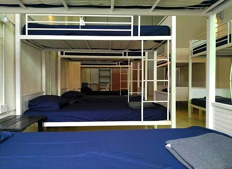 Vloft Backpackers Hostel