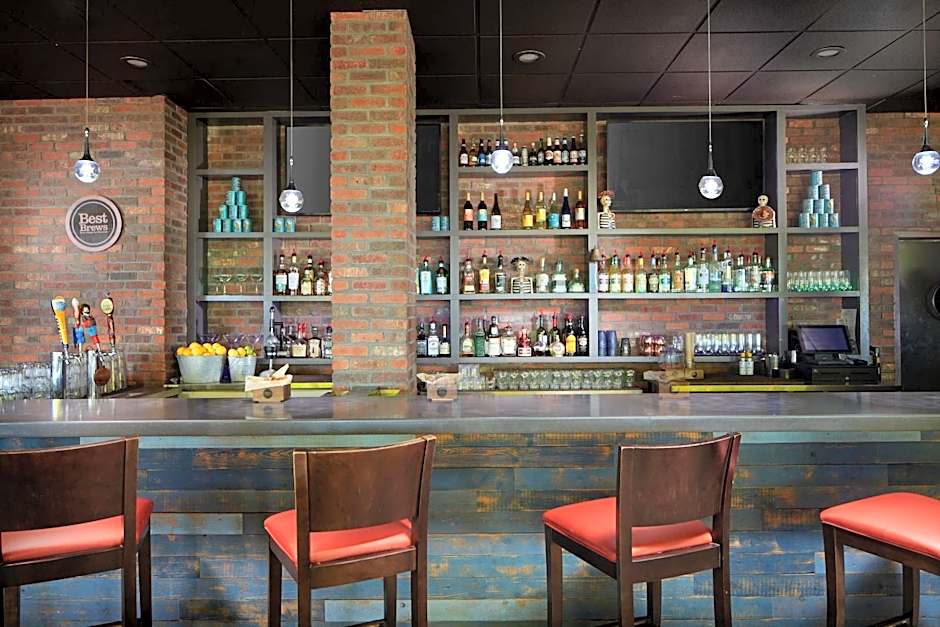 Four Points by Sheraton Virginia Beach Oceanfront