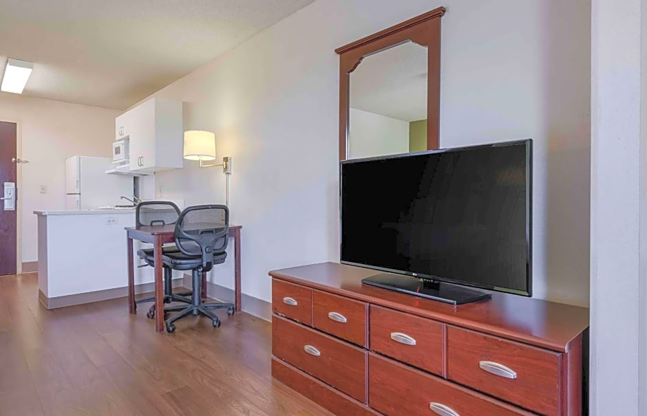 Extended Stay America Suites - Orlando - Lake Mary - 1036 Greenwood Blvd