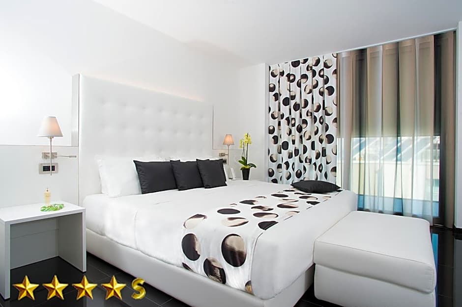Hotel Rossini 4S