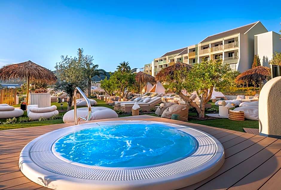 Valamar Lacroma Hotel