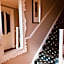 Hillcrest farmhouse Bed & Breakfast
