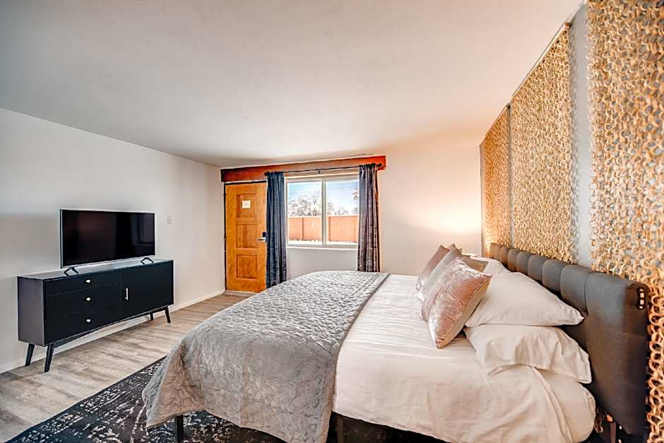 Desert Flower Boutique Hotel