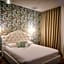 Lainez Rooms & Suites
