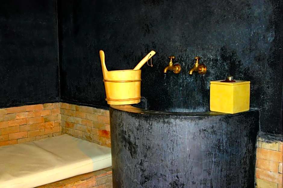 Kasbah Isfoula and spa