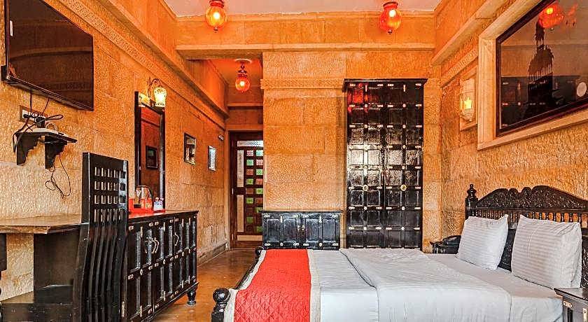 Hotel Lal Garh Fort And Palace