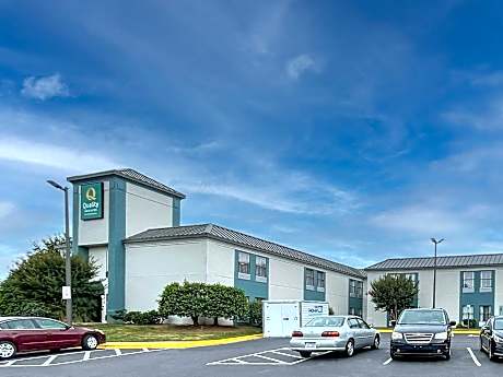 Quality Inn & Suites Clemmons I-40