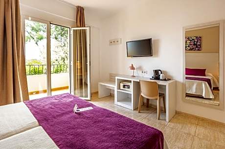 Double Room with Balcony