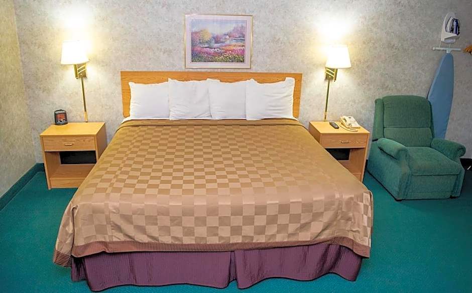 Regency Inn Perrysburg