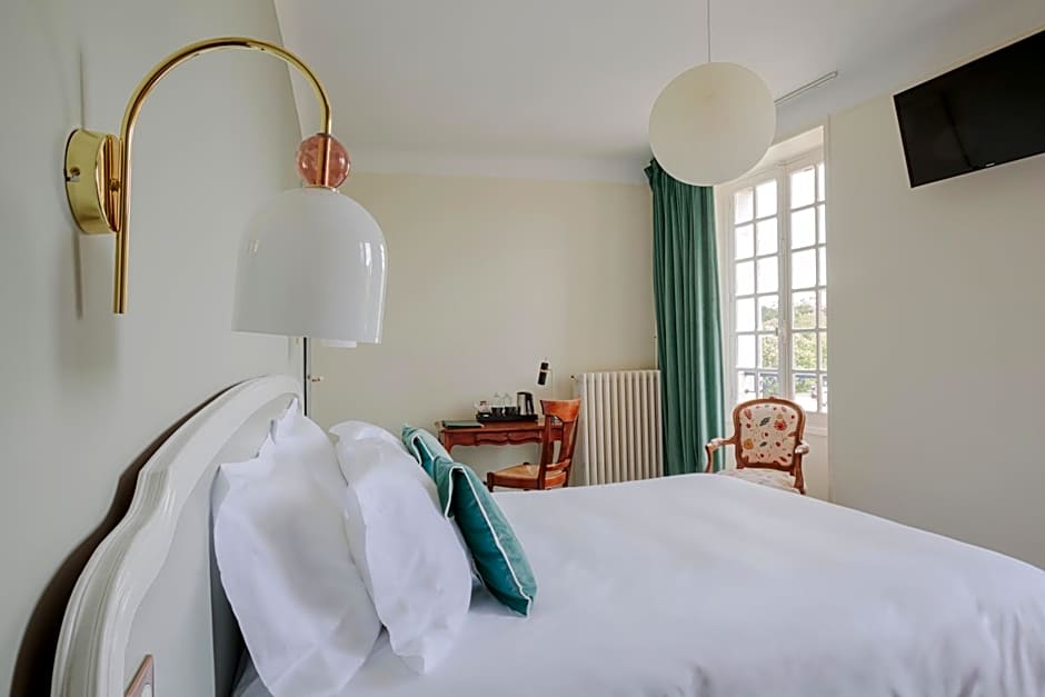 Hôtel De La Poste & Du Lion D'or