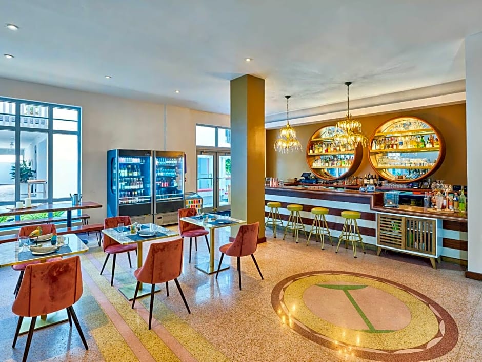 AxelBeach Miami-Adults Only – Miami Beach, FL