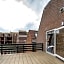 Family penthouse 7-Minutes from Rotterdam Central Newly Build top floor terrace R5