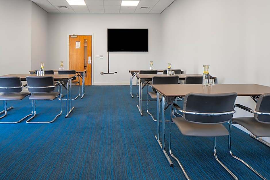 Holiday Inn Express Birmingham-Snow Hill By IHG