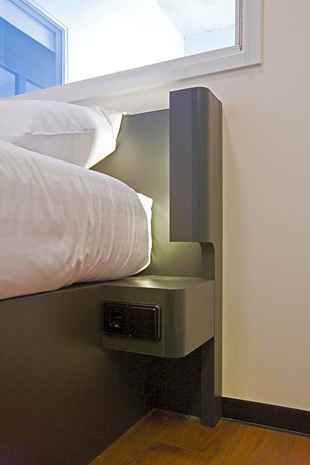 Easyhotel Amsterdam City Centre South