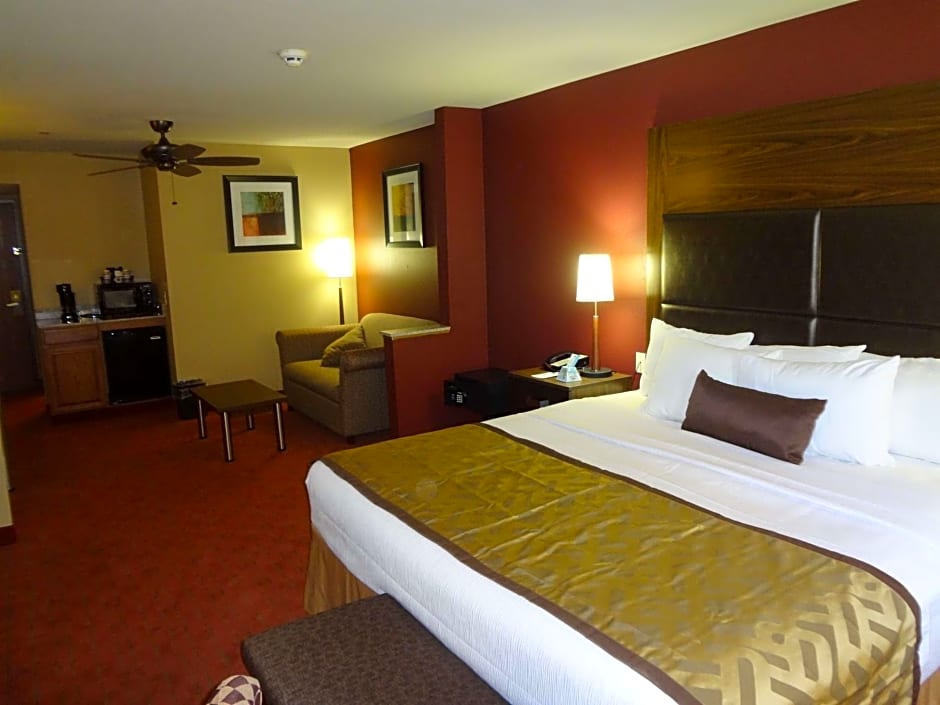 Best Western Plus Tulsa Woodland Hills Hotel and Suites