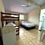 Suites Familia Otaviano Ubatuba Ótimo Custo-Benefício 500m da Praia