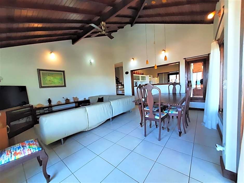 3Suítes, piscina e vista do mar em condomínio pé na areia - pátio compartilhado